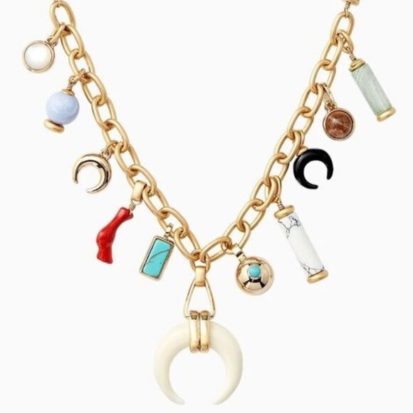 💜 Stella & Dot Leyla Bohemian Multi Charm Necklace NIB - Picture 1 of 4